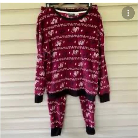 Harry Potter Womens M Pajama Set Burgundy Initials Striped Velour Very Soft Warm - Picture 2 of 8